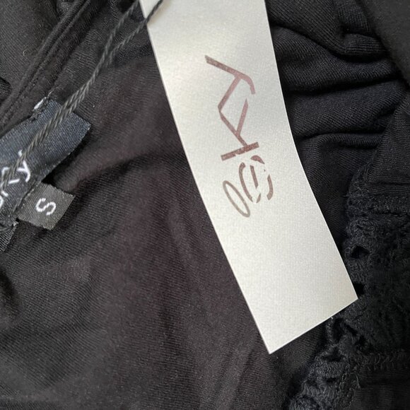 Sky Crochet Plunge Neck Halter Tie Neck Black Maxi Dress Sexy‎ New Small - Picture 4 of 5